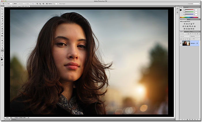 The pasteboard area has been changed to black in Photoshop CS6. Image © 2012 Photoshop Essentials.com