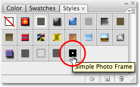 Lapisan gaya sekarang dimuat kembali ke Photoshop. Gambar � 2008 Photoshop Essentials.com.