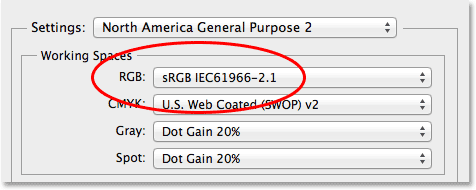 Default sRGB ruang kerja. Image © 2013 Photoshop Essentials