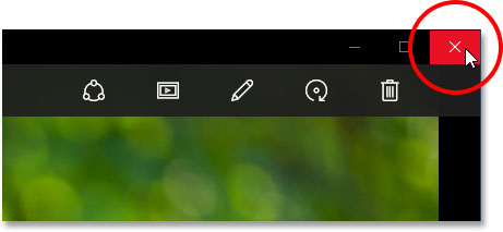 Closing out of the Photos app. Image © 2015 Photoshop Essentials.com
