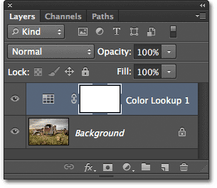 Корректирующий слой Color Lookup появляется в панели Layers. Image © 2012 Photoshop Essentials.com