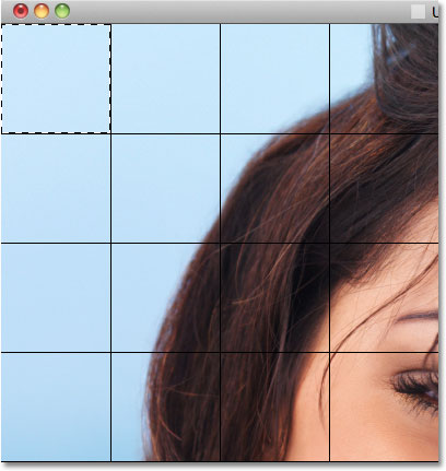 Memilih kiri atas persegi di grid. Gambar © 2011 Photoshop Essentials.com.