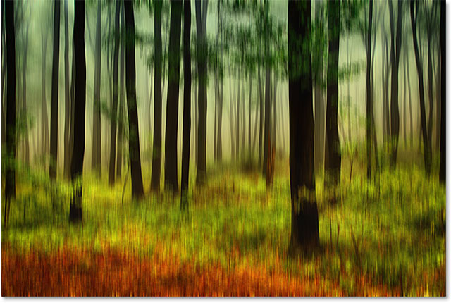 Foto setelah menerapkan filter Motion Blur. Image © 2013 Photoshop Essentials.com