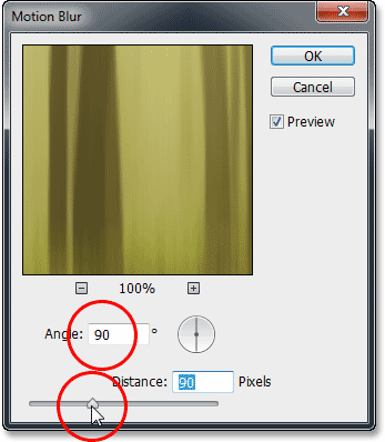 Kotak dialog Motion Blur filter. Image © 2013 Photoshop Essentials.com