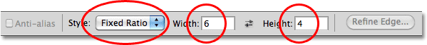 Mengatur Style, Lebar dan Tinggi untuk Rectangular Marquee Tool. Image © 2010 Photoshop Essentials.com.
