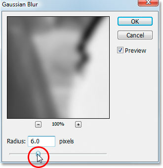 Photoshop's Gaussian Blur filter dialog box.