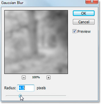 Photoshop's Gaussian Blur dialog box