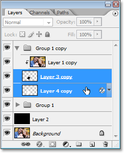 Memilih bawah dua lapisan di dalam copy layer Group.