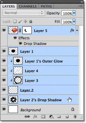 Selecting all the effect layers at once. Image © 2011 Photoshop Essentials.com.