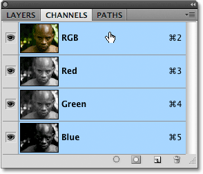 Memilih channel RGB di Photoshop. Image � 2009 Photoshop Essentials.com.