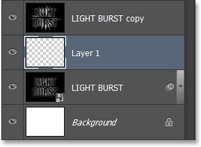 Panel Layers menampilkan lapisan kosong yang baru. Image © 2013 Photoshop Essentials.com