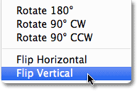 Flip Vertical perintah di Photoshop. Image © 2010 Photoshop Essentials.com.