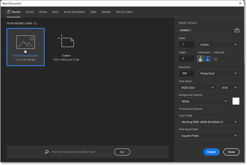 Choosing the Default Photoshop Size preset in Photoshop's New Document dialog box.