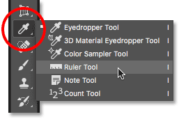 تحديد أداة Ruler Tool من خلف أداة Eyedropper في شريط أدوات Photoshop.