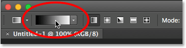 Mengklik preview bar gradien di Bar Pilihan.  Gambar © 2015 Steve Patterson, Photoshop Essentials.com