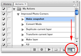 Dragging the 'Make snapshot' icon down on to the Trash Bin at the bottom of the Actions palette. 