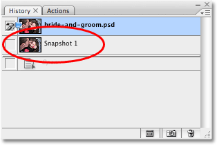 The History palette in Photoshop showing the new snapshot that was created. 