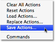 Selezionando l'opzione di menu 'Salva azioni' nella tavolozza Azioni.'Save Actions' menu option in the Actions palette. 