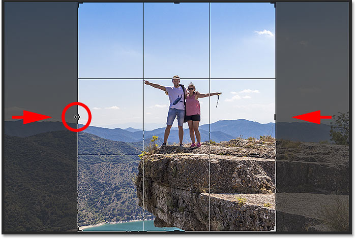 Resizing the crop border from its center in Photoshop