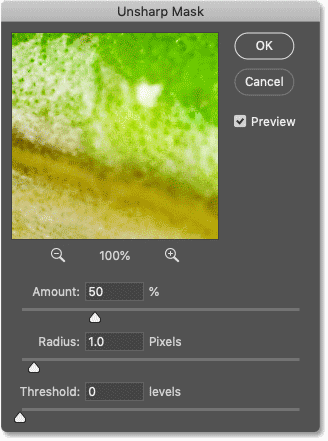 Photoshop's Unsharp Mask filter dialog box