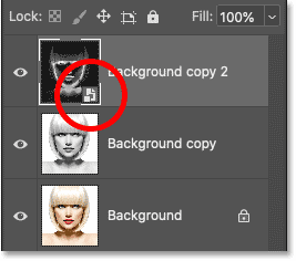 The smart object icon in the layer preview thumbnail.