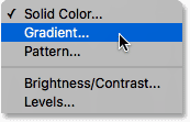 Choosing a Gradient fill layer. 