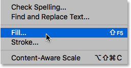 Selecionando o comando Fill sob o menu Edit no Photoshop.