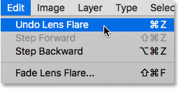 Selezionando Undo Lens Flare dal menu Edit.