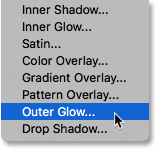 Choosing an Outer Glow layer style. 