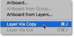 اختيار أمر New Layer عبر Copy من قائمة Layer في Photoshop