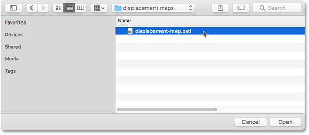 Choosing the displacement map to apply to the water reflection