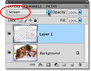 Selecting the Screen layer blend mode in Photoshop.