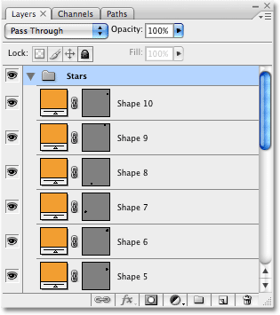 تظهر كل طبقات شكل النجوم داخل مجموعة طبقات النجوم.  صورة © 2008 Photoshop Essentials.com.