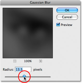 مرشح Gaussian Blur في Photoshop.