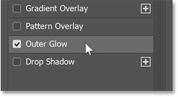 Adding an Outer Glow layer effect.