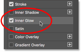 إضافة نمط طبقة Inner Glow إلى نص Candy cane