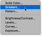 Choosing a Gradient fill layer. 